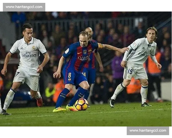 高清流畅足球直播APP下载指南实时赛事精彩不断免费看球数据分析 - 副本 (13) - 副本 高清流畅足球直播APP下载指南实时赛事精彩不断免费看球数据分析 - 副本 (13) - 副本