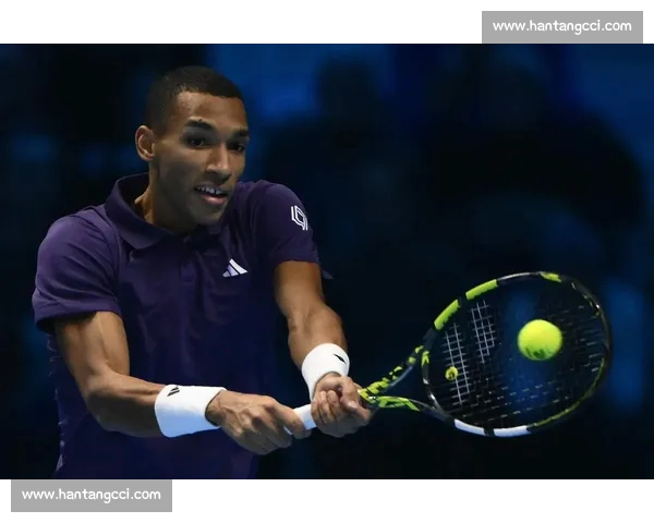 ATP赛事激战正酣 全球顶尖网球选手争锋赛场荣耀 ATP赛事激战正酣 全球顶尖网球选手争锋赛场荣耀